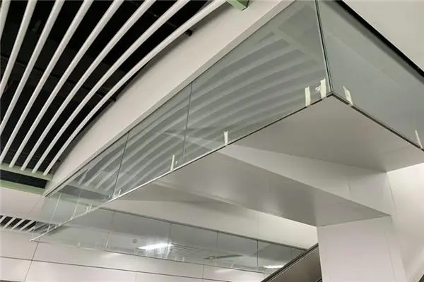 什么是擋煙垂壁？